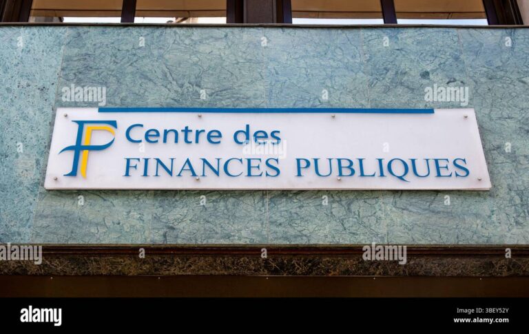 Où trouver un Trésor Public près de chez moi 49 batiment administratif avec panneau tresor public