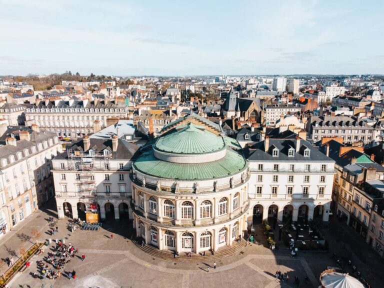 carte de rennes avec ses attractions principales