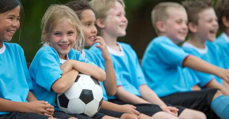 eleves participant a des activites scolaires