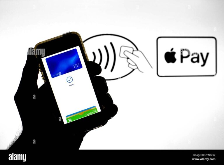 Comment utiliser Wallet avec Apple Pay pour vos paiements 43 illustration dun telephone avec apple pay