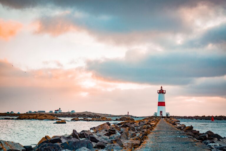 paysage cotier de saint pierre et miquelon