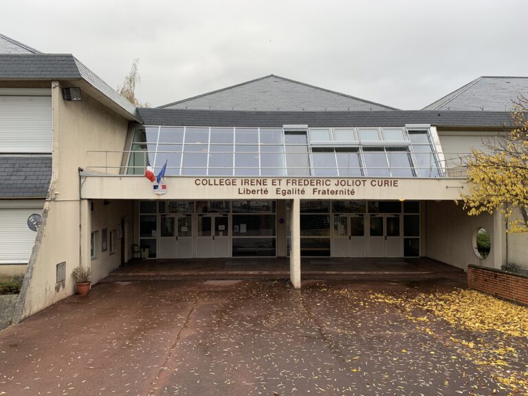 photo du college joliot curie a fontenay