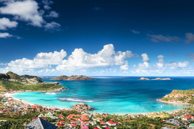 Pourquoi visiter Saint Barthélemy en Nouvelle-Aquitaine 18 plage paradisiaque a saint barthelemy