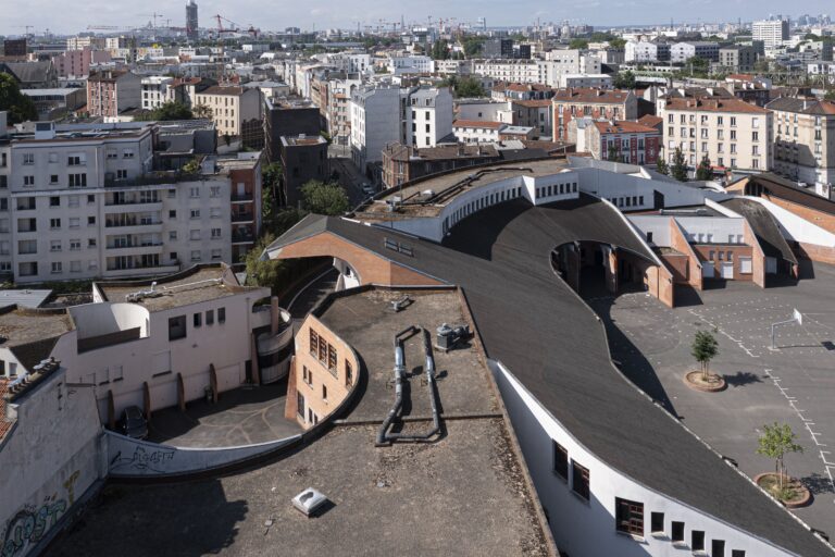 quel est le college public elsa triolet et ses specificites