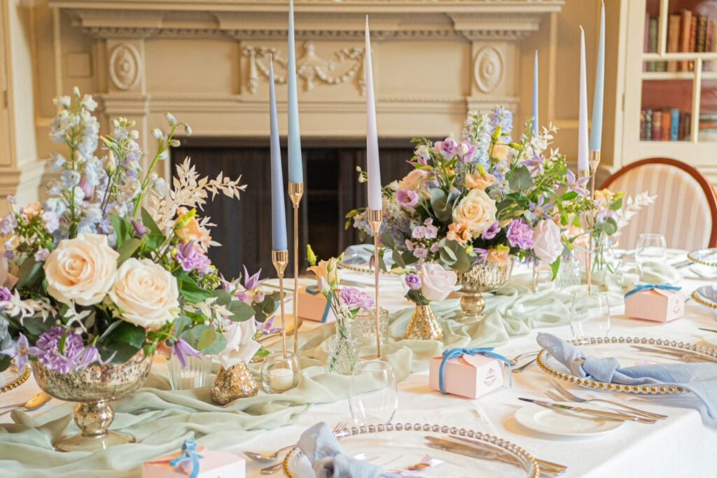 Comment organiser une table en U pour un mariage mémorable 4 Comment organiser une table en U pour un mariage mémorable