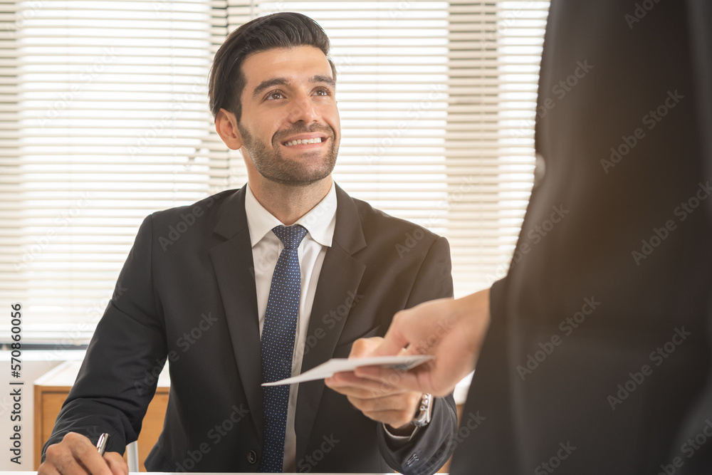 Qu’est-ce qu’une somme forfaitaire versée au salarié