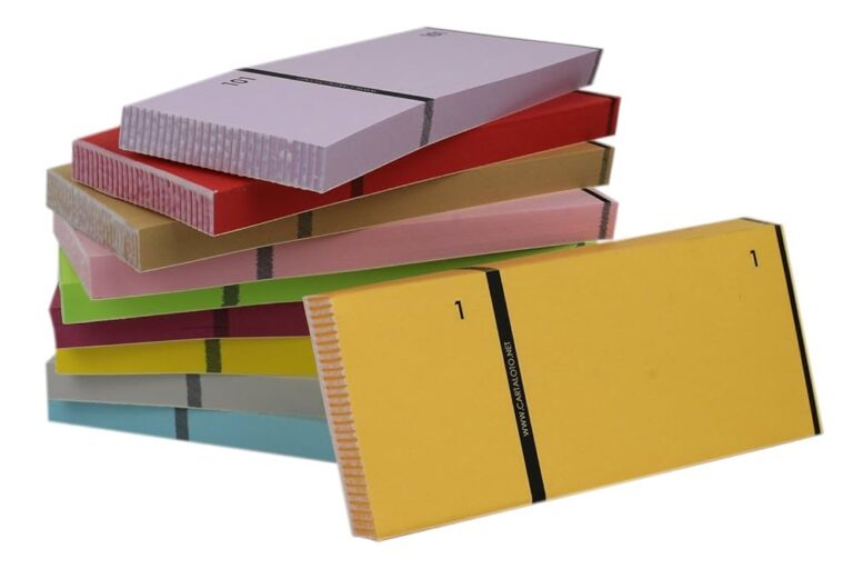 Que signifie les ressources supérieures au montant fixé par décret 5 une pile de pieces et billets divers