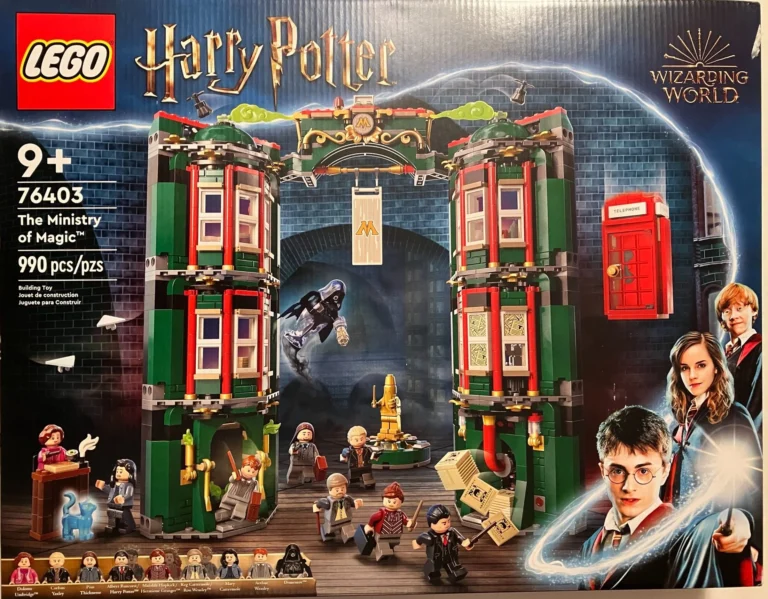 une scene magique avec des figurines lego harry potter