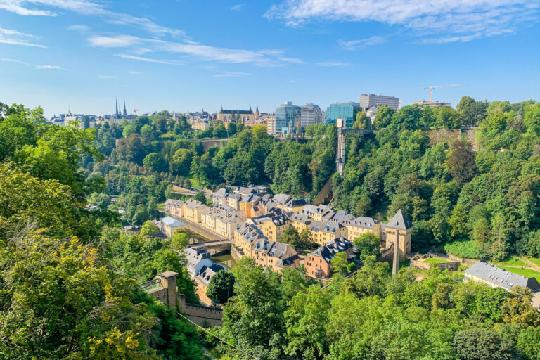Quels sont les avis sur la vie au Luxembourg 41 une vue panoramique de luxembourg ville
