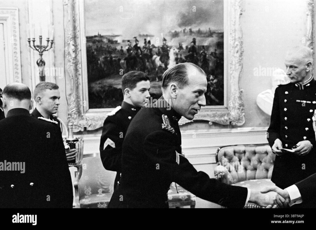 Pourquoi le lycée militaire Saint-Cyr a-t-il un uniforme distinctif 7 Pourquoi le lycée militaire Saint-Cyr a-t-il un uniforme distinctif