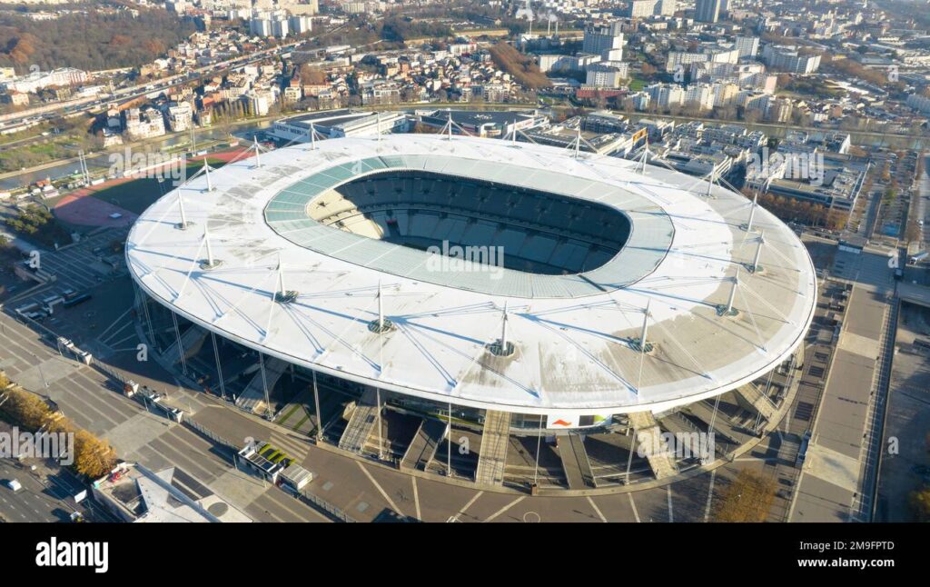 Où se trouve la place de rugby au Stade de France 1 vue aerienne du stade de france