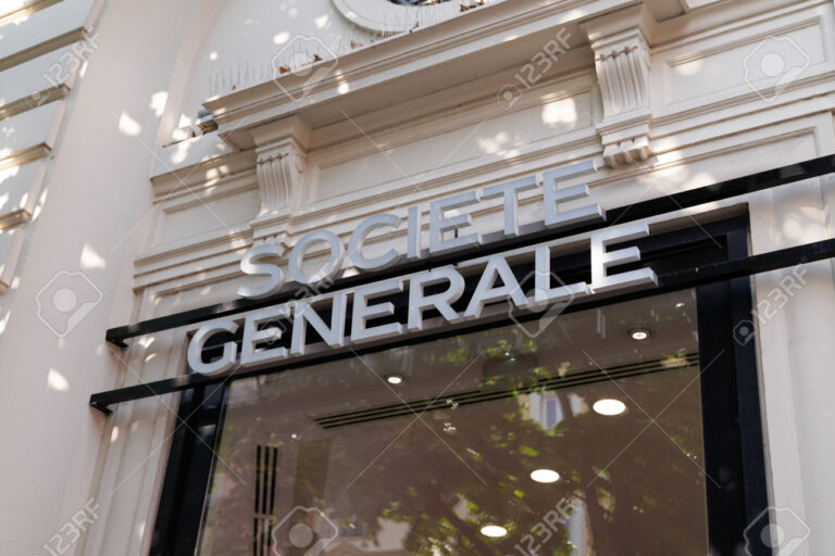 Pourquoi choisir Société Générale à Bordeaux Bastide pour vos besoins bancaires 37 vue de lagence societe generale a bordeaux